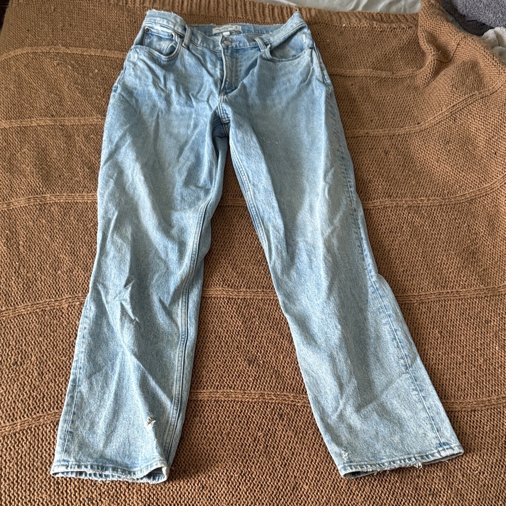 Abercrombie & Fitch Light Wash Straight Leg Jeans